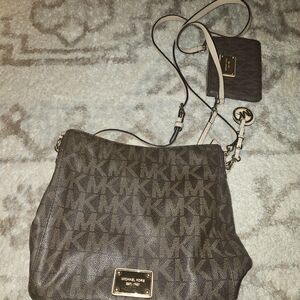 Michael Kors Dark Gray Signature Shoulder Bag Set